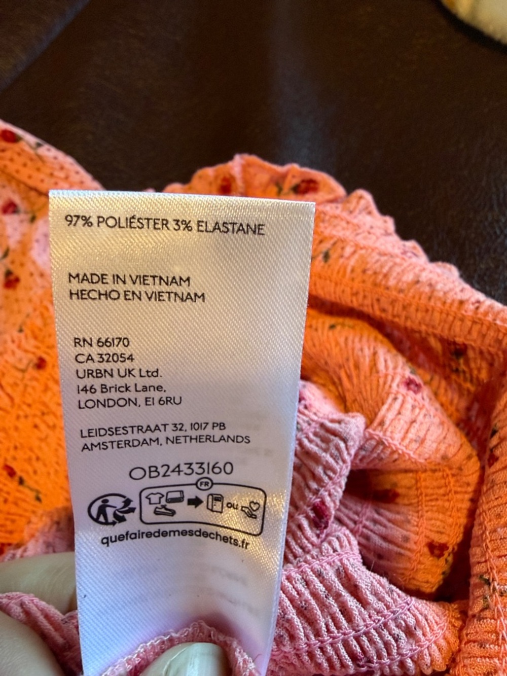Women’s kimchi blue urban outfitters Pink Smocked One-Piece Tank Top size medium - Picture 4 of 4